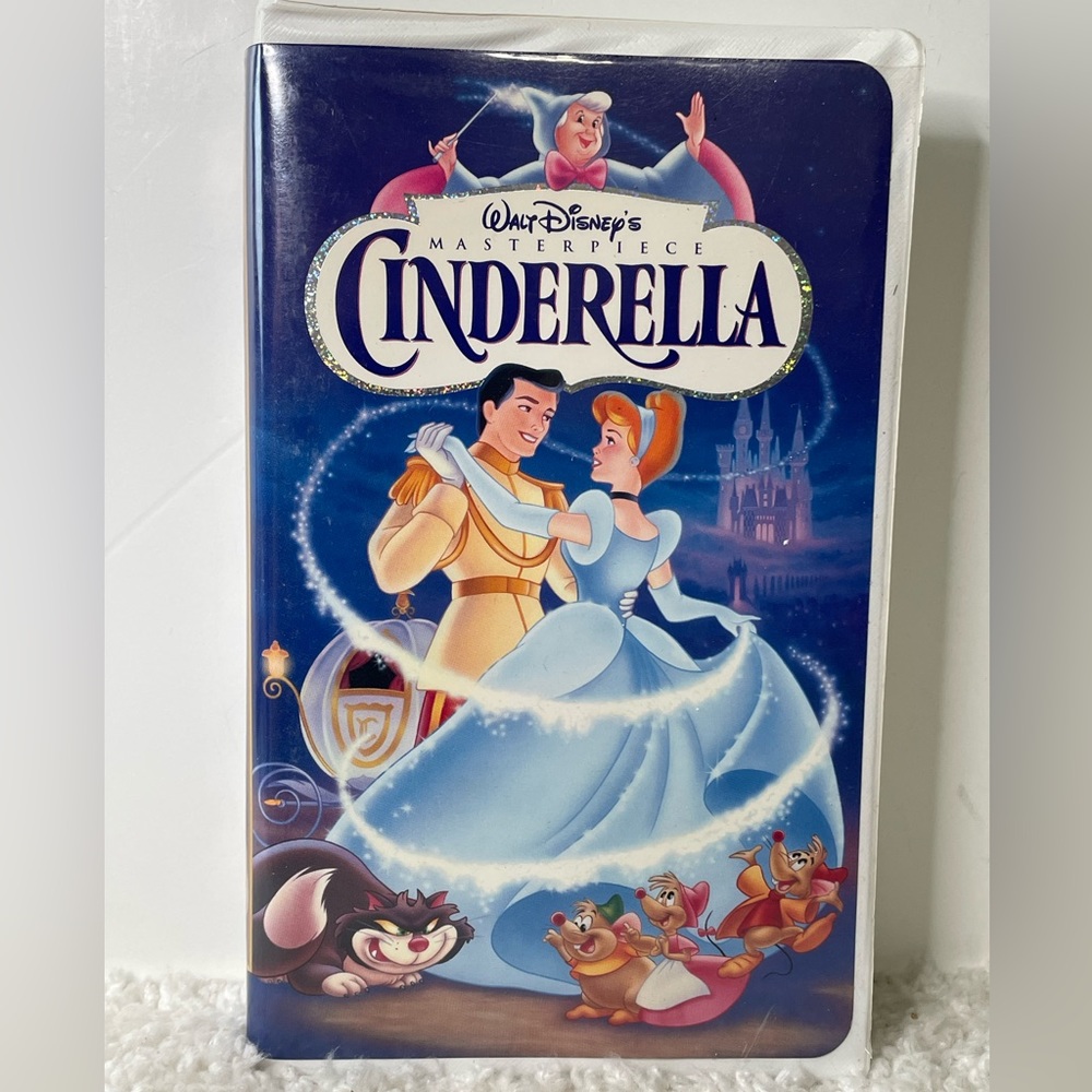 - 🍒 3 for 15 🍒 Walt Disney’s Cinderella Masterpiece (VHS, 1995)